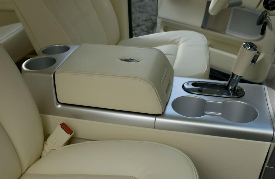  Lincoln Mark LT Concept 2004 года  (фото 18 из 51)
